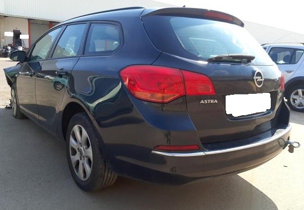 Peças - Peças Opel Astra J Sports Tourer 2010 A 2016