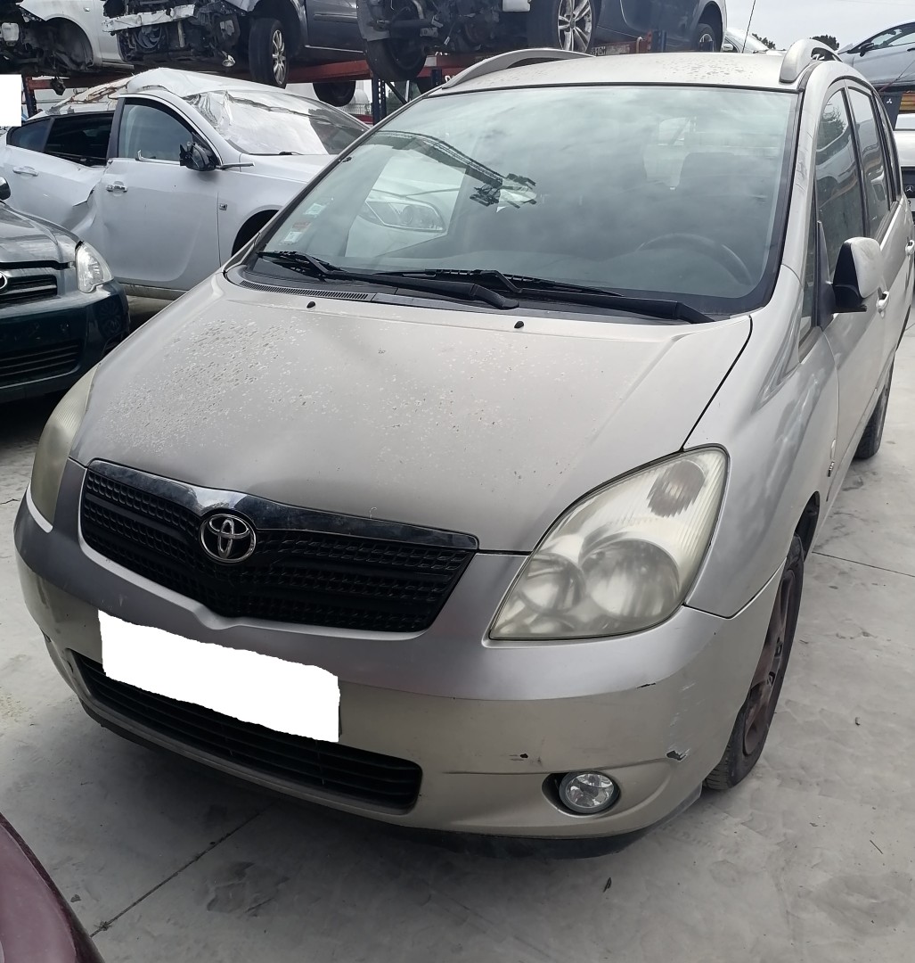 Peças - Peças Toyota Corolla Verso (E12) 2001 A 2004