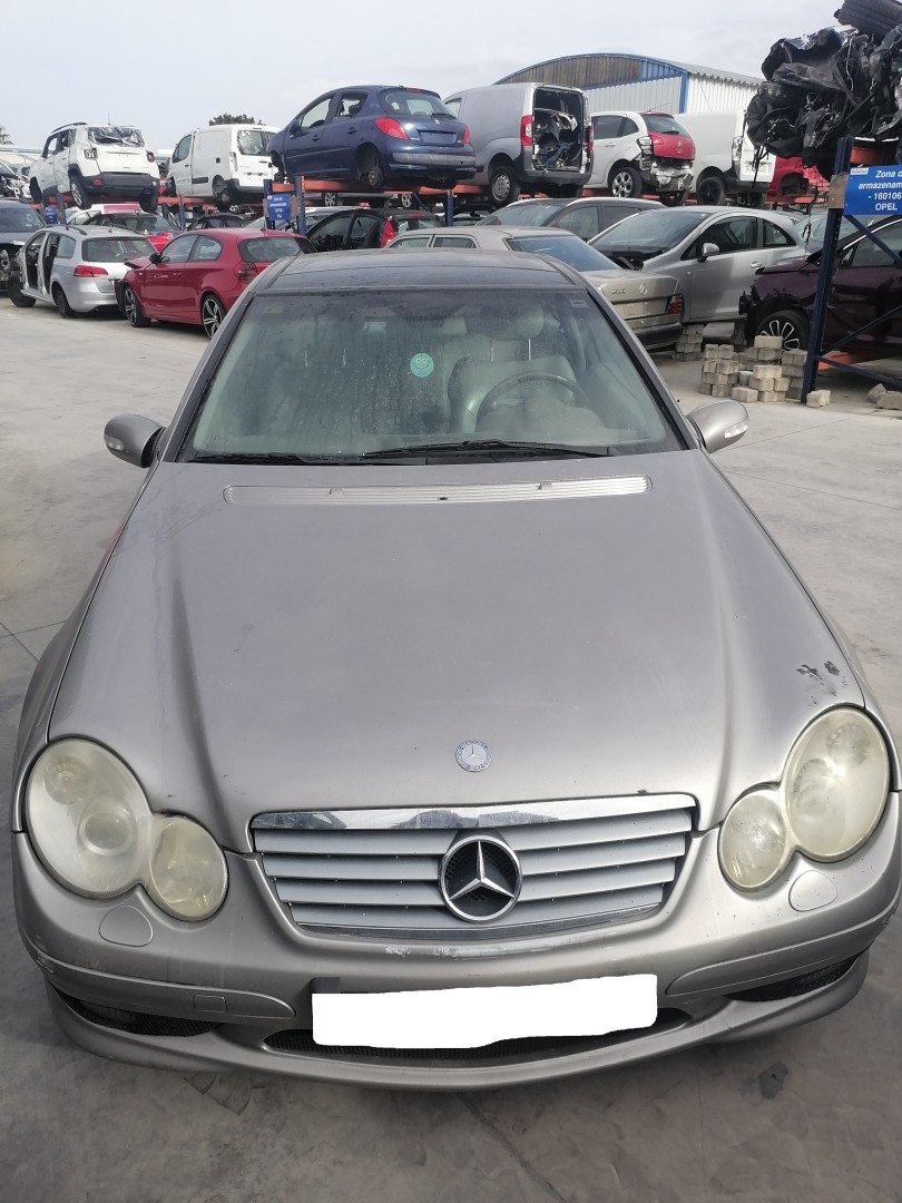 Peças - Peças Mercedes-Benz C-Class Coupe(W203) 2000 A 2007