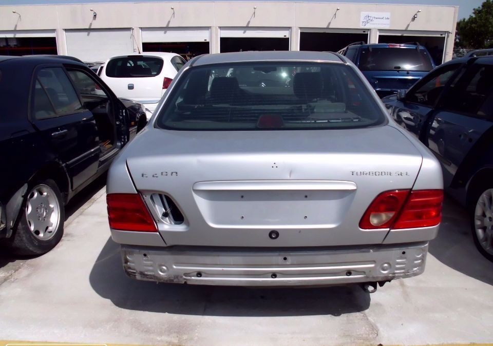 Peças - Peças Mercedes-Benz E (W210) 1995 A 2002