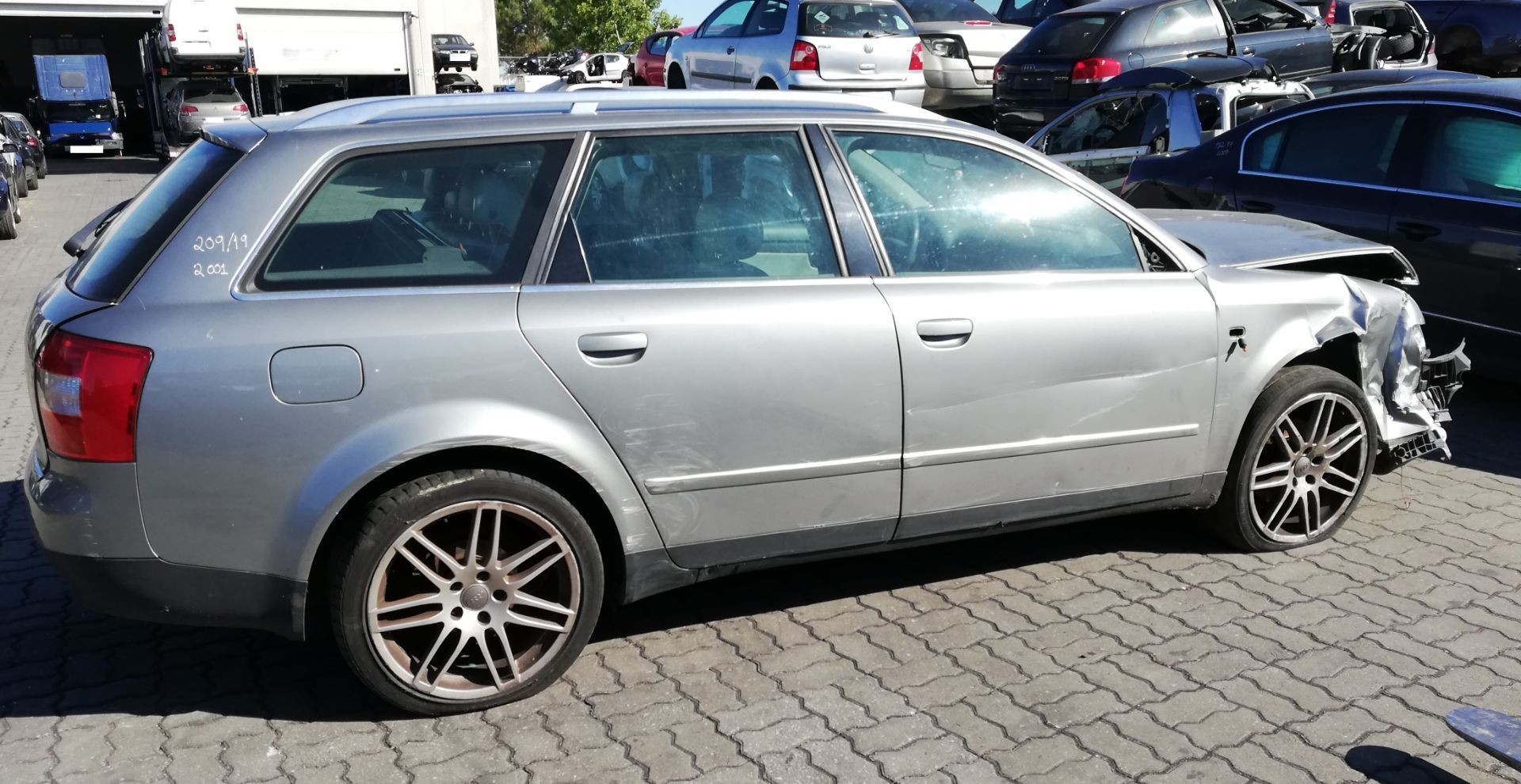 Peças - Peças Audi A4 Avant (8E5,B6) 2001 A 2004